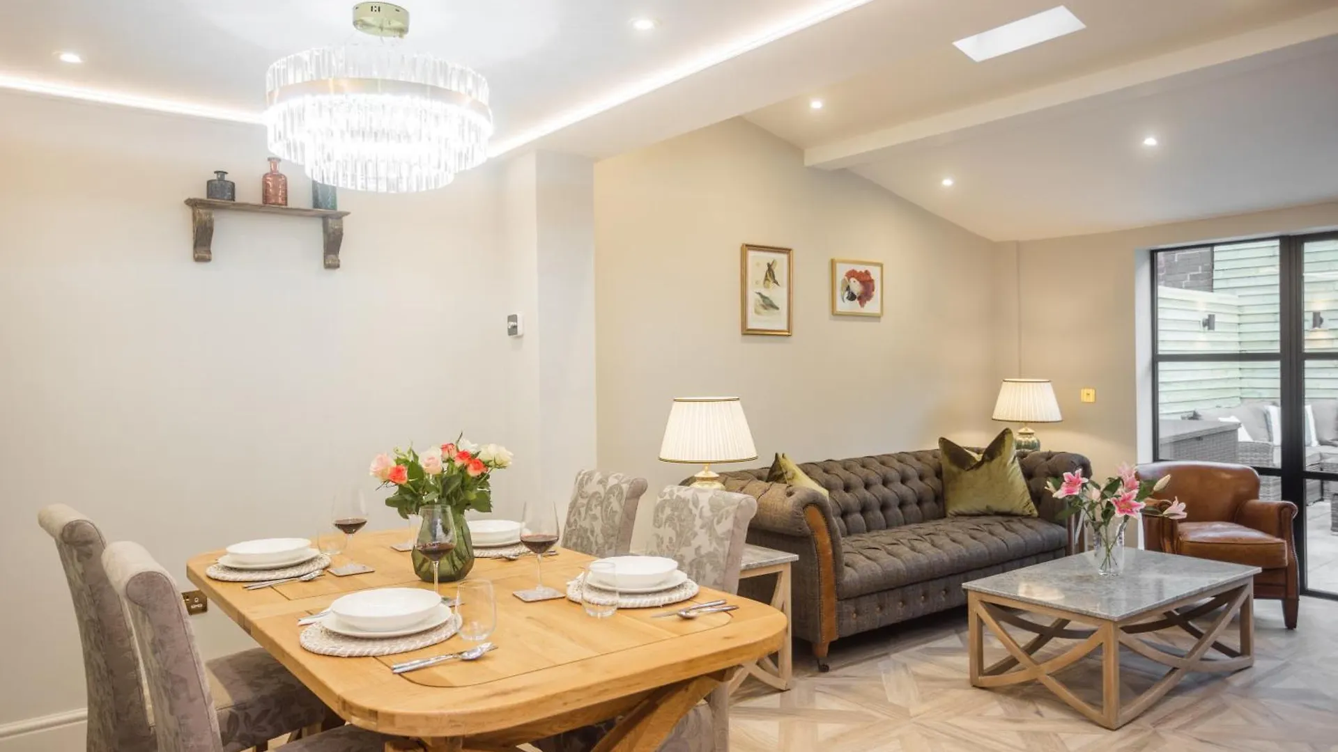Historic City Centre Town House Chester Holiday home